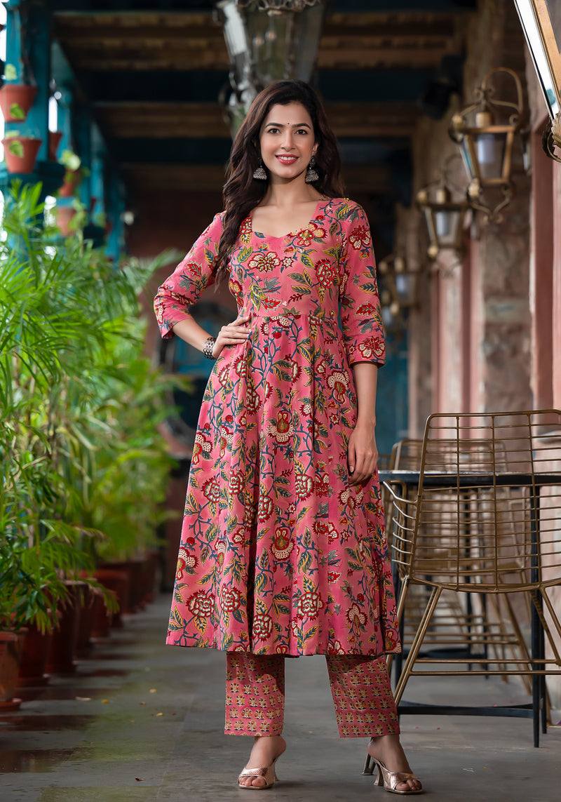 Ghoomar Floral Block print Handwork Suit Set