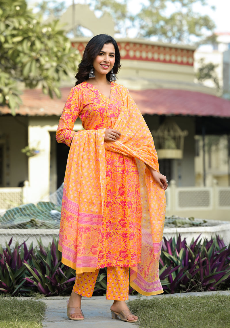 Oishi orange floral cotton suit set