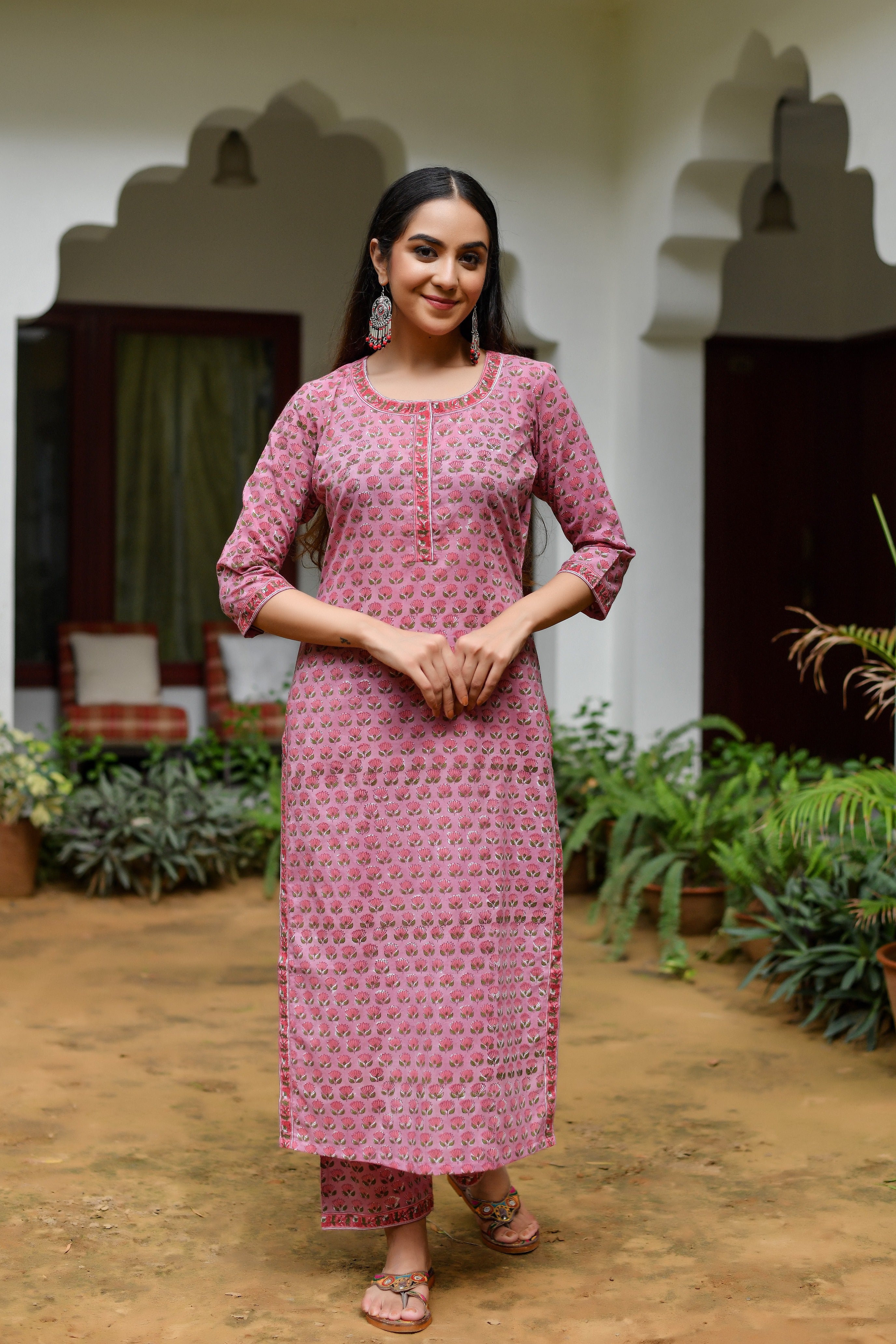 MONOMEE GULAB PRINTED BOW TIE KURTI