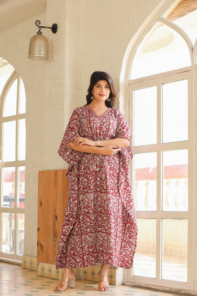 Maroon & White Handblock Slip-On Kaftan