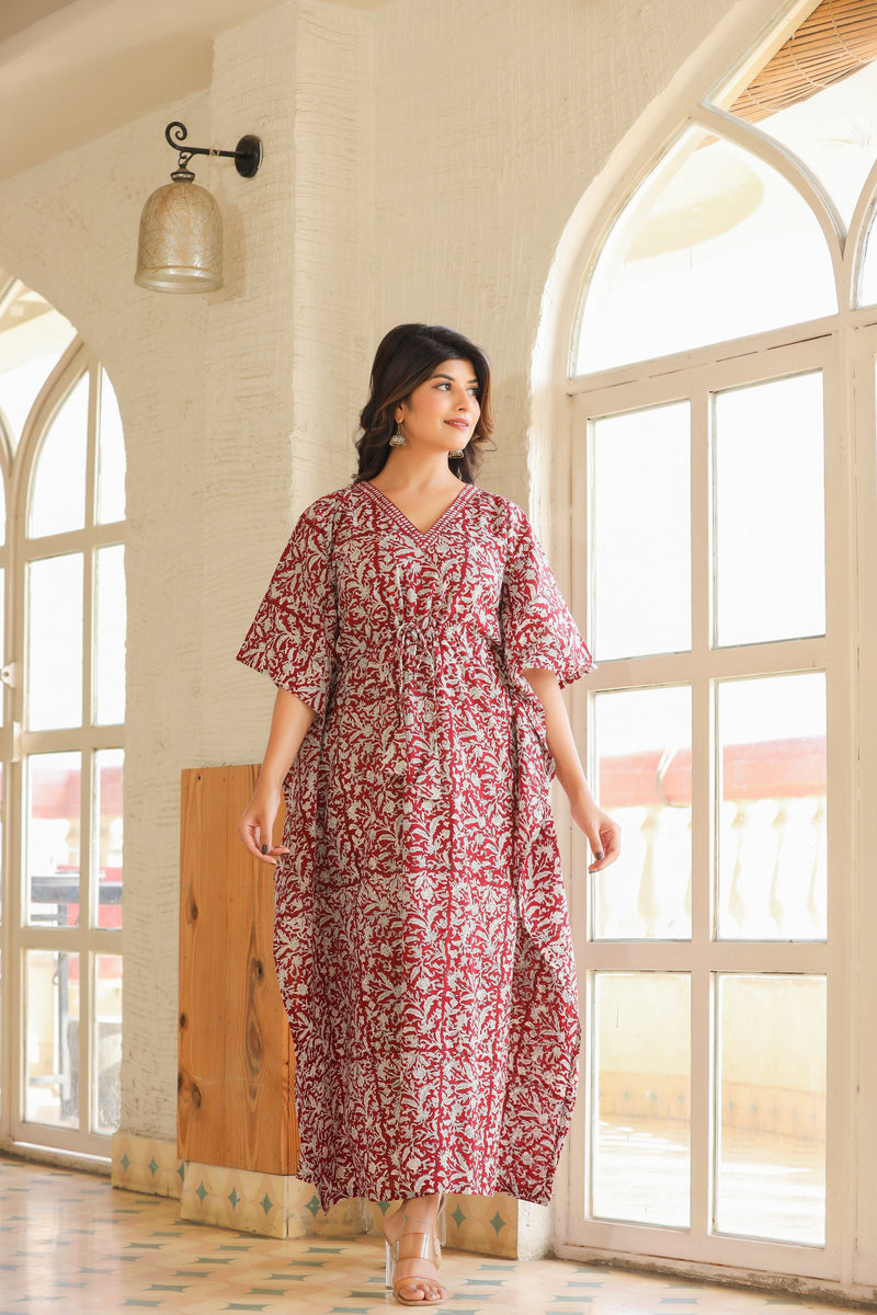Maroon & White Handblock Slip-On Kaftan