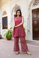 Pihu Handblock Floral Kurta and Pant Set