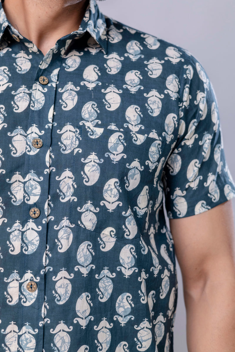 Arav Bottle Green  Printed Cotton Men’s Shirt