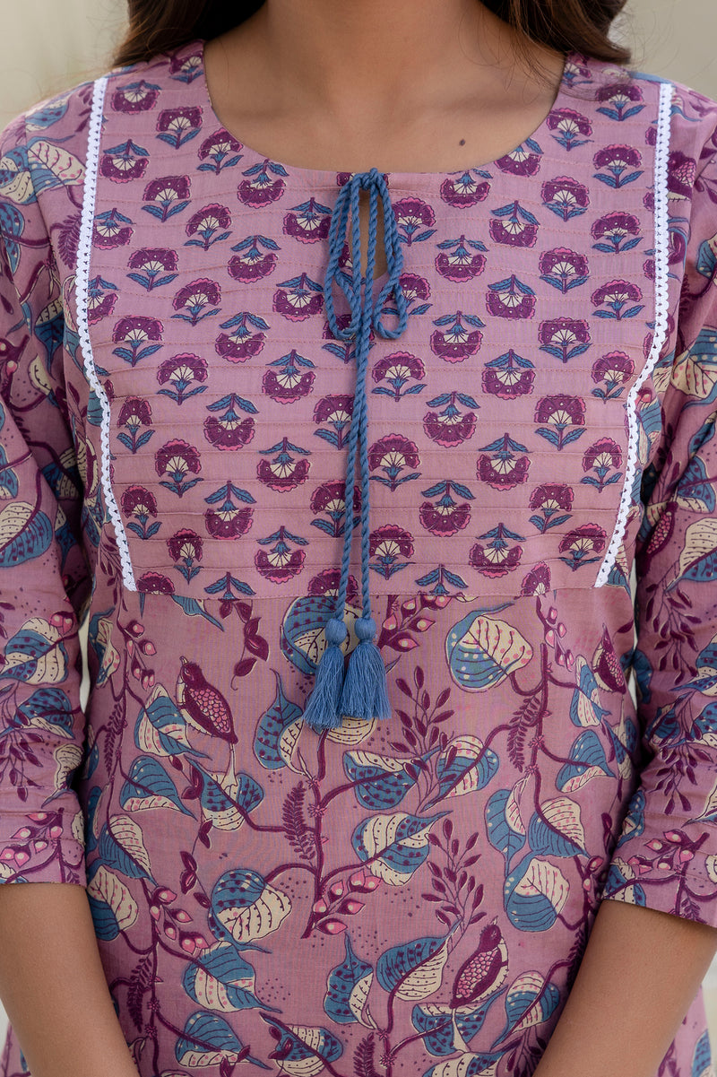 Farhana Pink Printed Cotton Suit Set With Chiffon Dupatta