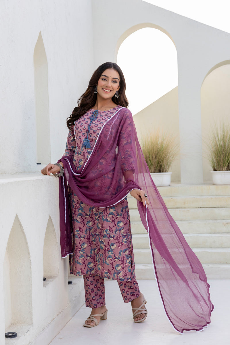 Farhana Pink Printed Cotton Suit Set With Chiffon Dupatta