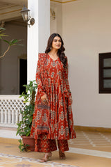 Zariya Rust Traditional Print Anarkali Suit Set with Mul Cotton Dupatta