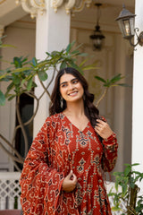 Zariya Rust Traditional Print Anarkali Suit Set with Mul Cotton Dupatta