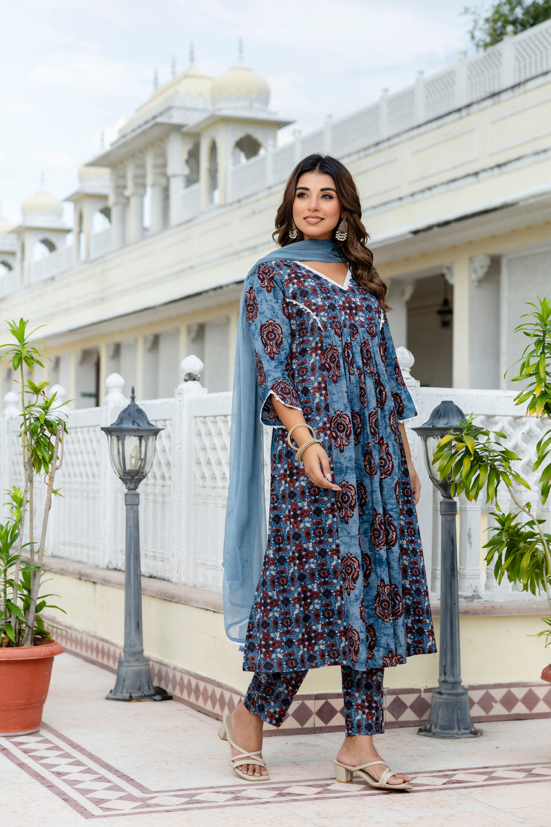 Neela Indigo Cotton Suit Set With Chiffon Duppata