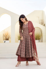 Nazakat Floral Anarkali Suit Set with Soft Chiffon Dupatta