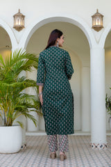 Zareen Mehfil Emerald Printed Cotton Suit Set with Cotton Dupatta