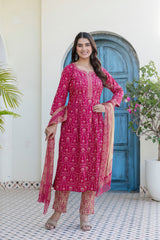 Zarika Rani Pink Floral Print Suit Set With Chiffon Cotton Dupatta