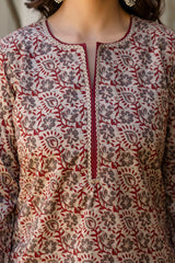 Noor-e-Classic Floral Kurta with Graceful Farshi Salwar Set