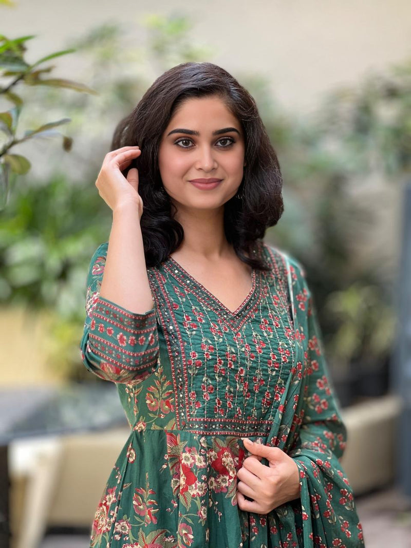 Surana green cotton suit set with mil cotton dupatta