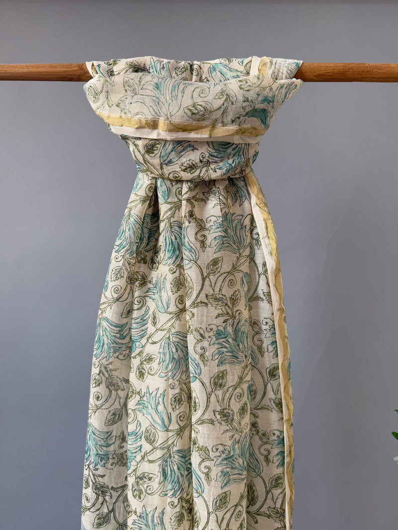 Jaal White Floral Handblock Printed Chanderi Dupatta