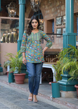 Gulab Green Printed Cotton Short Kurta