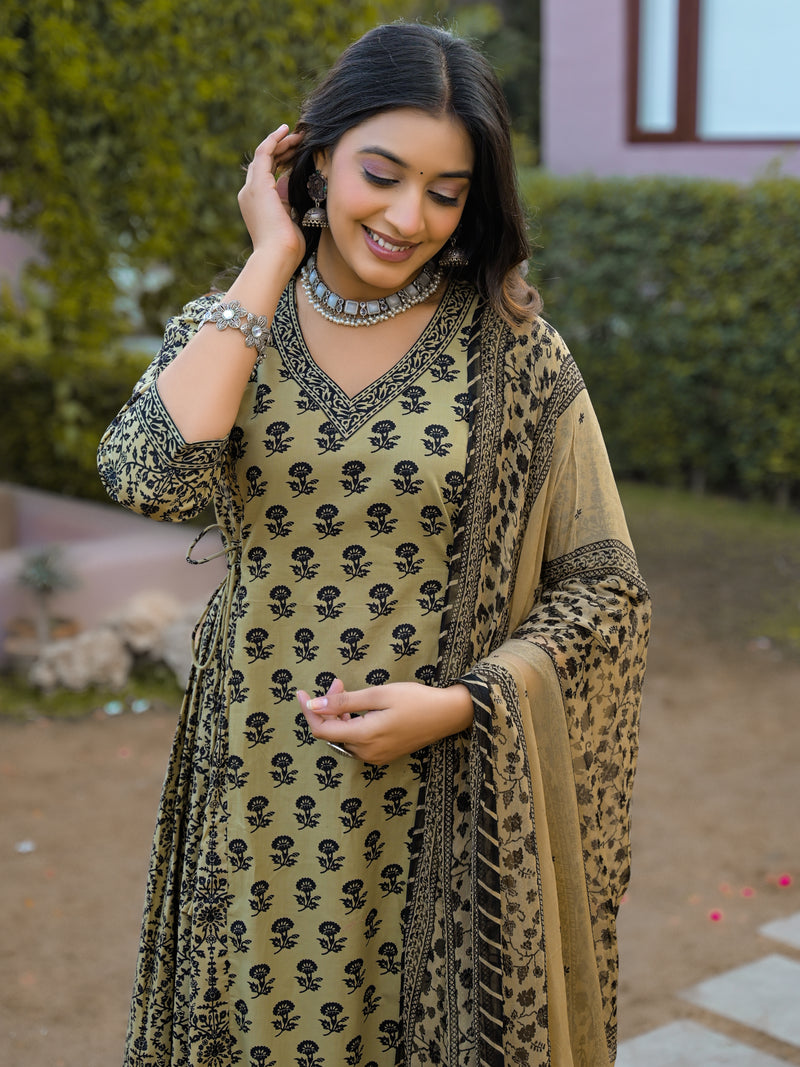 Vintage Charm Beige Printed Suit Set With Chiffon Dupatta
