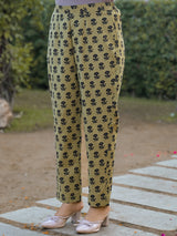 Vintage Charm Beige Printed Suit Set With Chiffon Dupatta