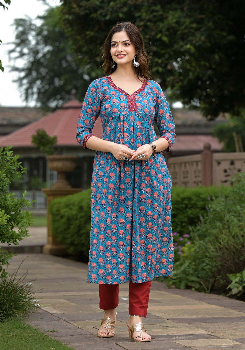 Brihag Blue Buti Print Straight Cotton Kurta