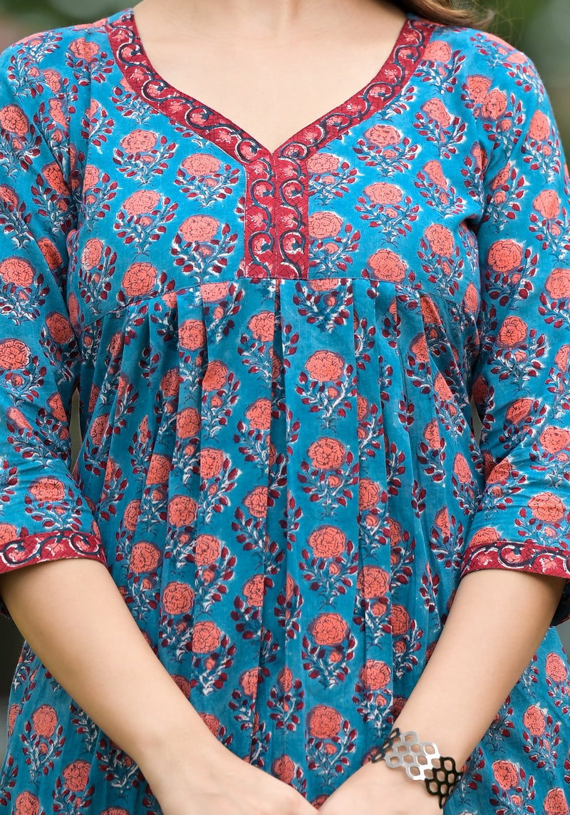 Brihag Blue Buti Print Straight Cotton Kurta