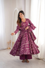 Jamuni Adaah Classic Floral Printed Suit Set With Mul Cotton Dupatta