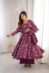 Jamuni Adaah Classic Floral Printed Suit Set With Mul Cotton Dupatta