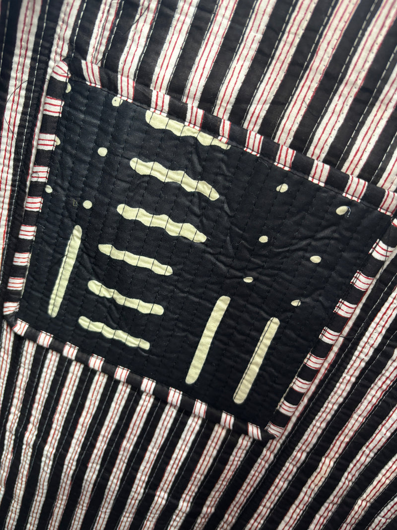 Swing black quilted tote bag