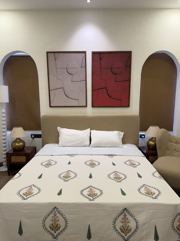 Valley Bloom White Reversible Handblock Printed Cotton Double Bed Ac Quilt