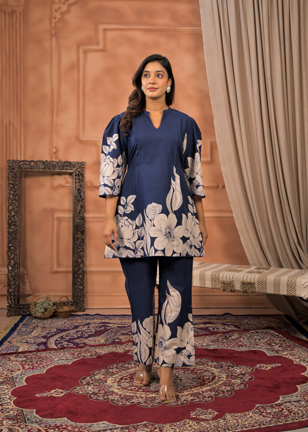 Bold in Botanics Indigo Co-ord Set.