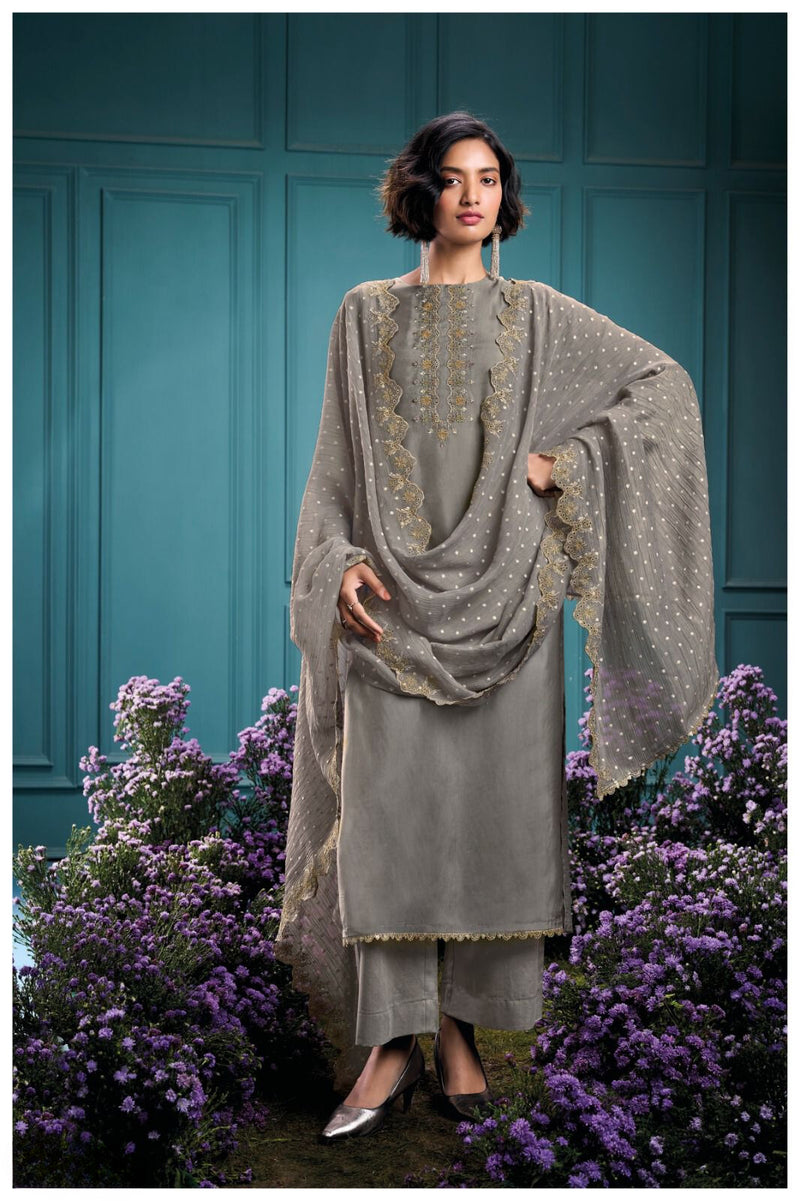 Riyaaz Maroon Silk Suit Set with Jacquard Crush Dupatta