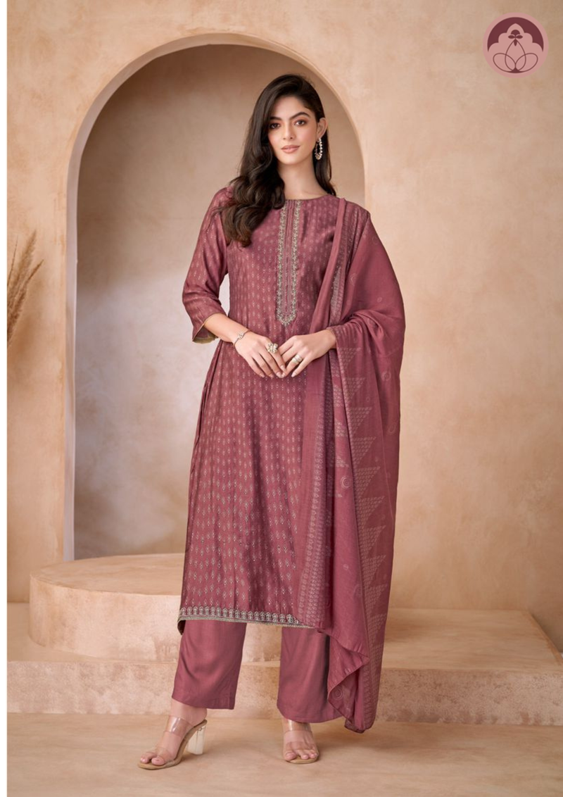 Nooran blue silk suit set with dupatta