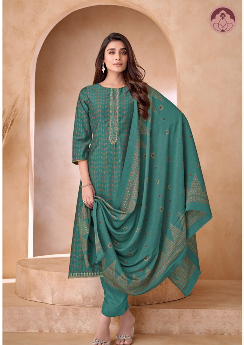 Nooran blue silk suit set with dupatta