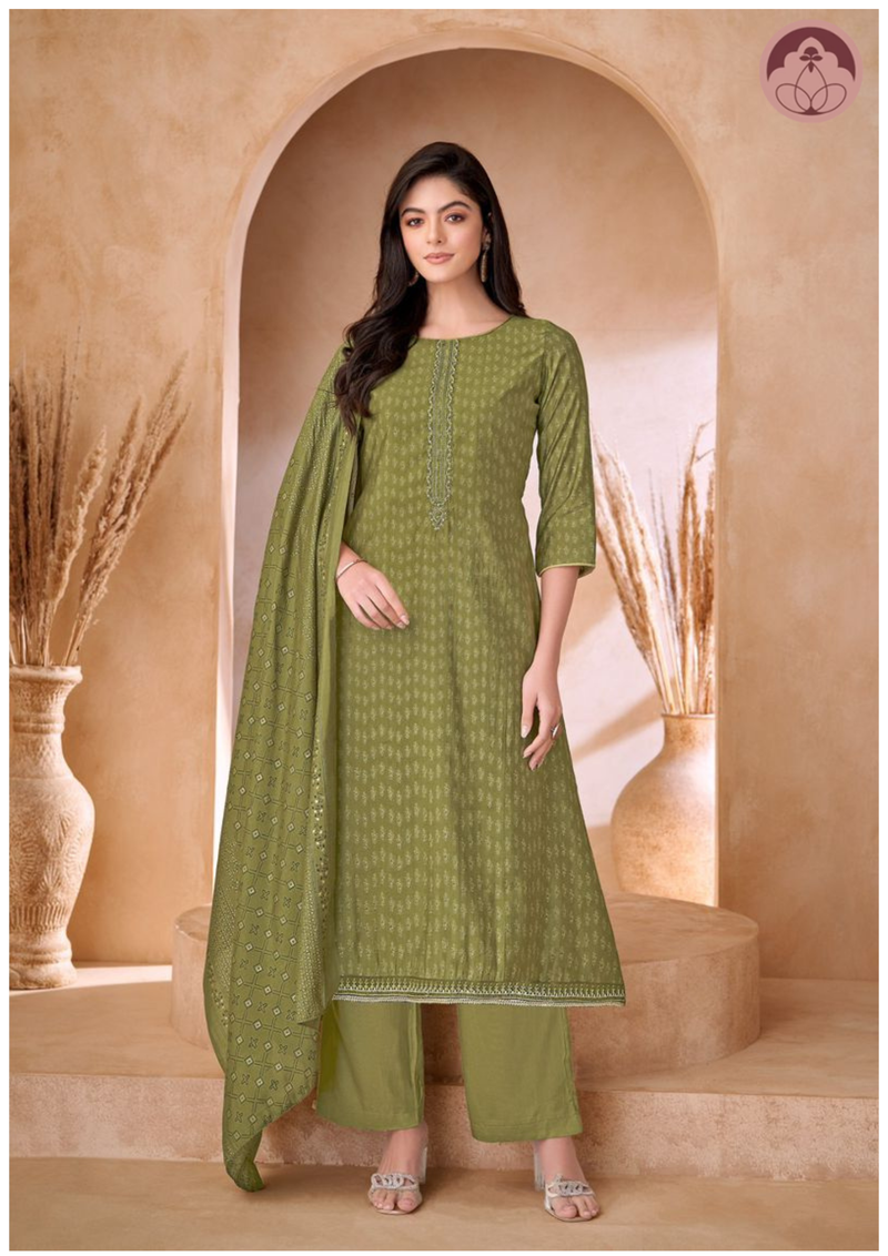 Nooran blue silk suit set with dupatta