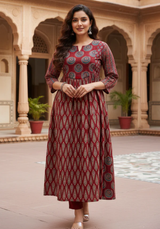 Zarangi Mehroon Palace Courtyard Buta Tradition Luxe Ethnic Kurti