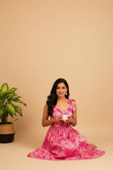 • Rosé Bloom Tie-Shoulder and Sweetheart Neck Printed Flare Dress