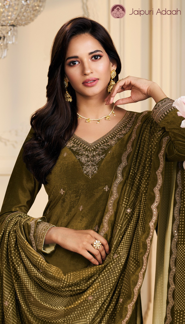 Twinkle green embroidered velvet suit set with velvet dupatta