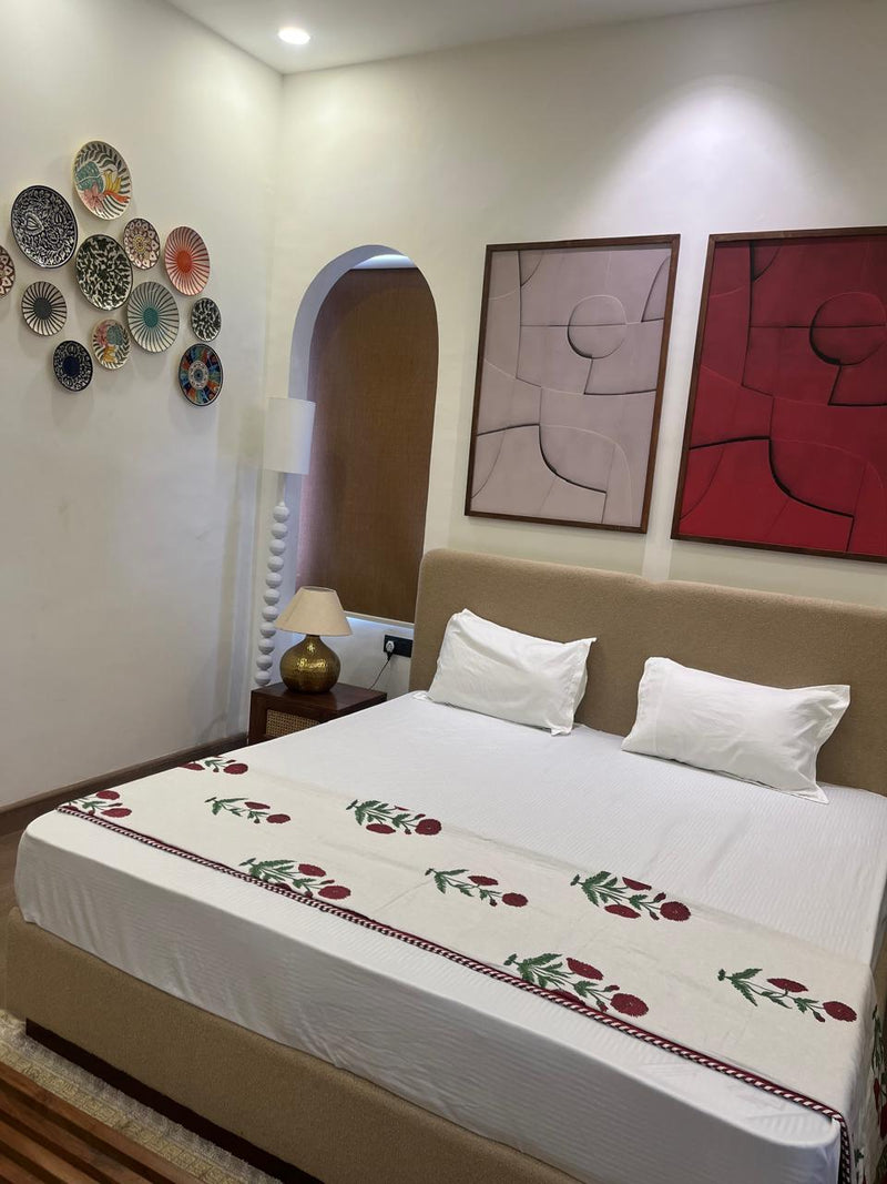 Gulaab White Reversible Handblock Printed Cotton Double Bed  Ac Quilt
