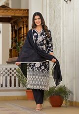 Noor Straight Fit suit set with Cotton Dupatta
