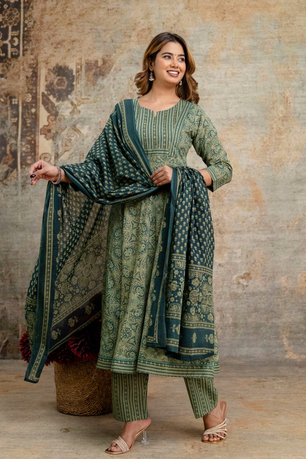 Zaitoon Green Anarkali Suit Set