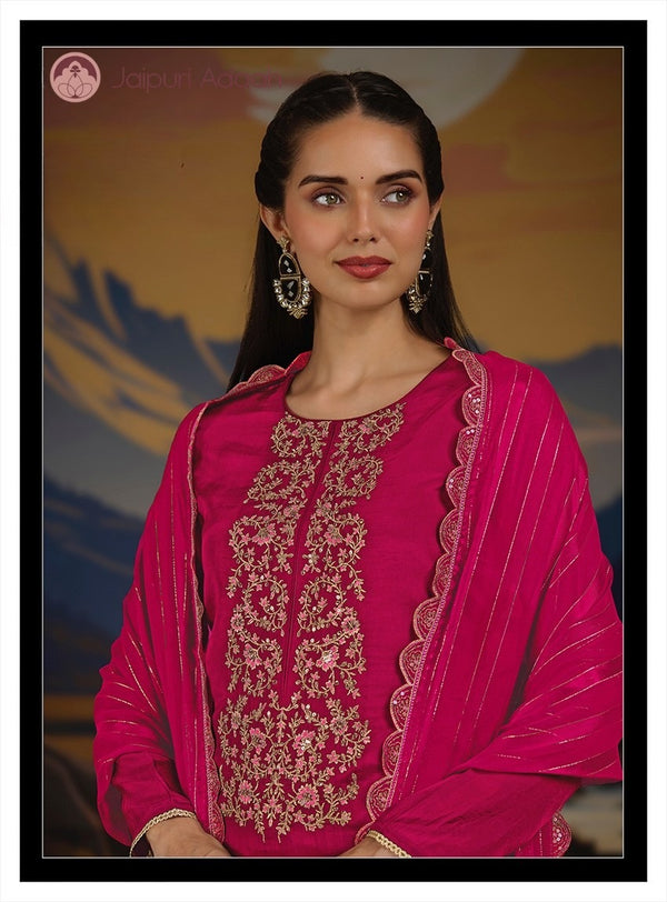 Elegant Fuchsia Embroidered Kurta Set with Dupatta