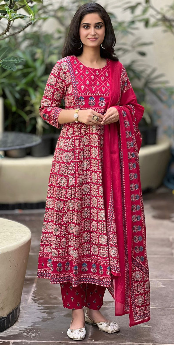 Rahi red embroidered cotton suit set with dupatta