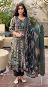 Rahi green embroidered cotton suit set with dupatta