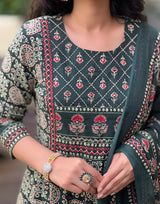 Rahi green embroidered cotton suit set with dupatta