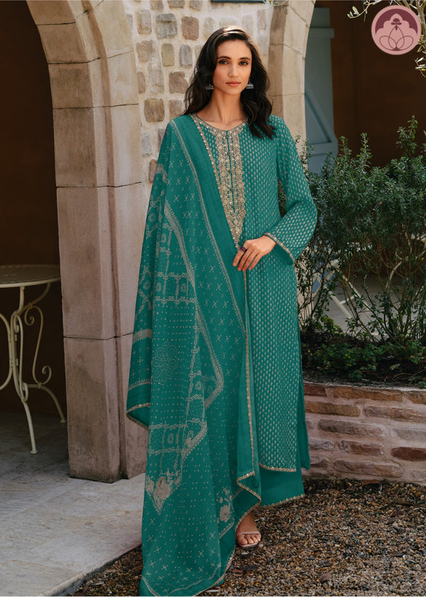 Nazakat green embroidered suit set with dupatta