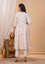 Zaynah Ivory Embroidered Cotton Suit Set With Soft kota Doria Dupatta