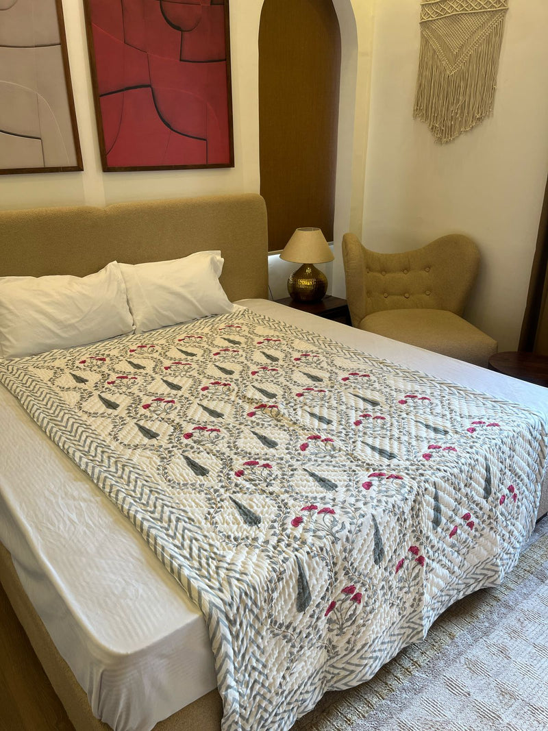 Meadow Dream White Reversible Handblock Printed Cotton Single Bed Jaipuri Razai