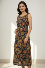 • Noorika Vintage Floral Indigo Kurti
