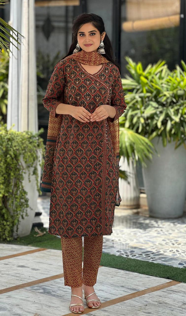 Sahara red embroidered cotton suit set with mul cotton dupatta
