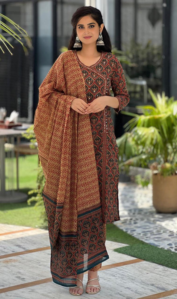 Sahara red embroidered cotton suit set with mul cotton dupatta