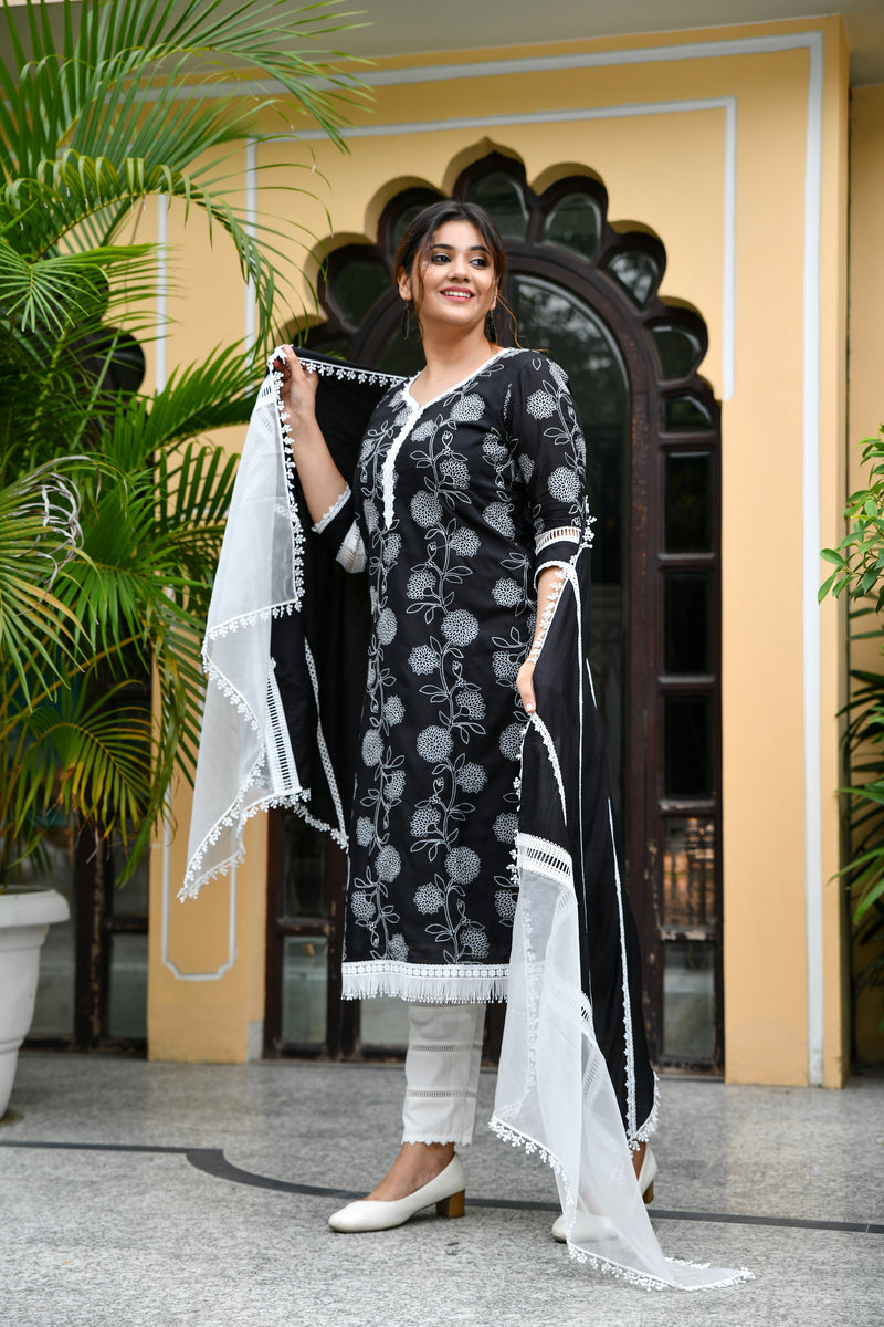Beautiful Black Embroidered Silk Suit Set With Lace detail