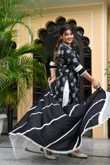 Beautiful Black Embroidered Silk Suit Set With Lace detail